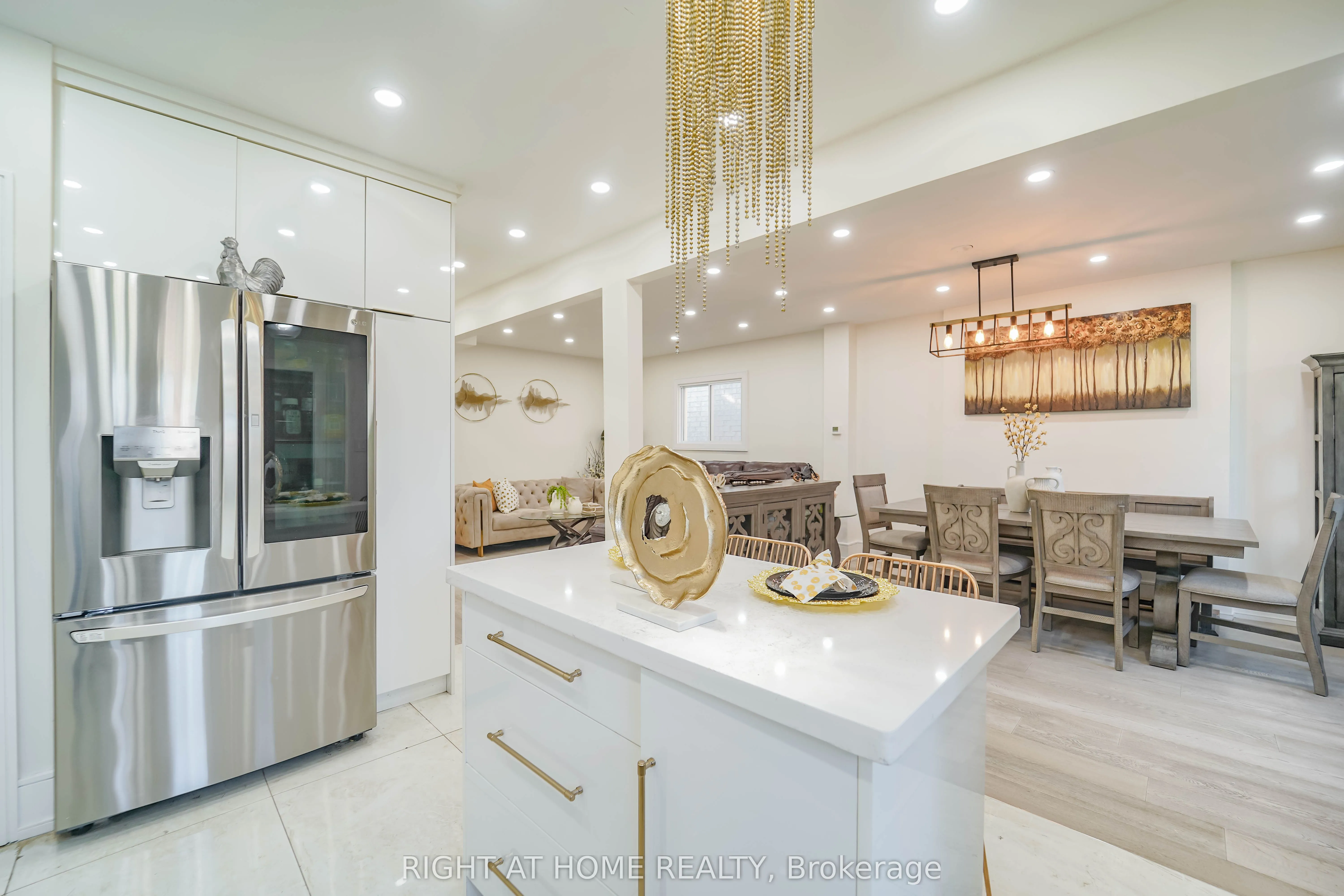 Detached Home For Sale | E12947884
