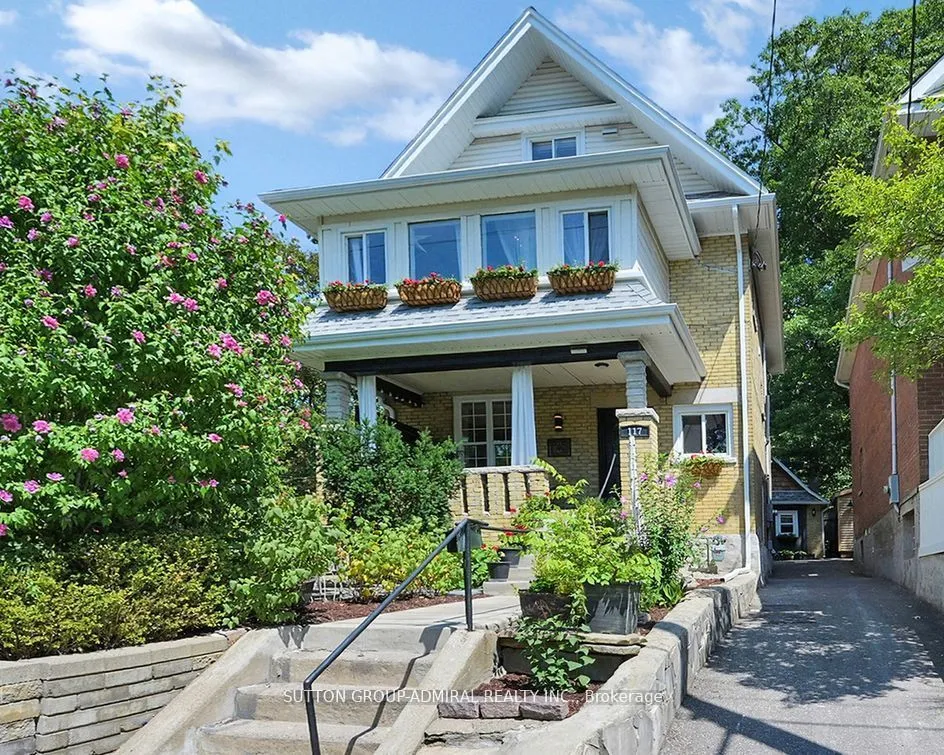 Triplex For Sale | E12950998