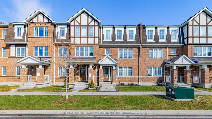 32  Bluegill  Crescent, Whitby, ON L1P 0E4