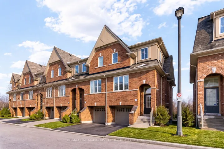 31  Reevesmere  Lane, Ajax, ON L1Z 0L3
