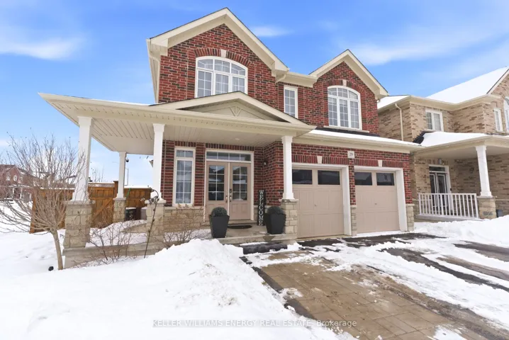 219  Crombie  Street, Clarington, ON L1C 0T8