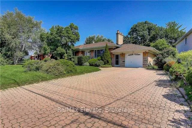 Detached Home For Lease | E12966192