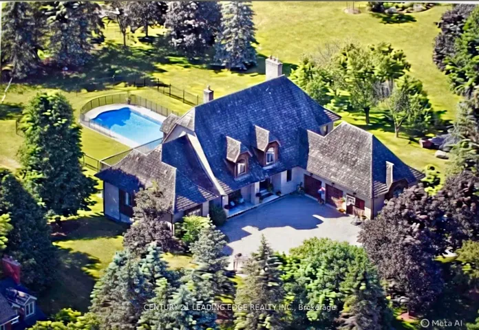 21  Buggey  Lane, Ajax, ON L1Z 1X4
