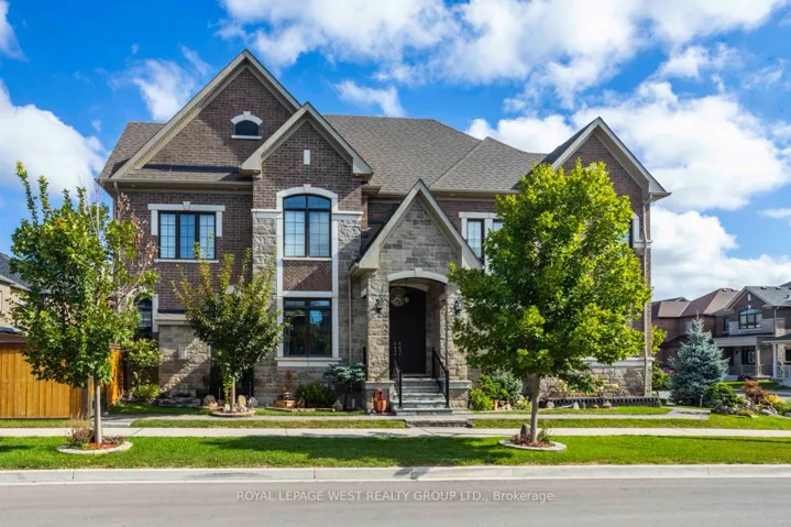 13  Arksey  Street, Whitby, ON L1P 0G5