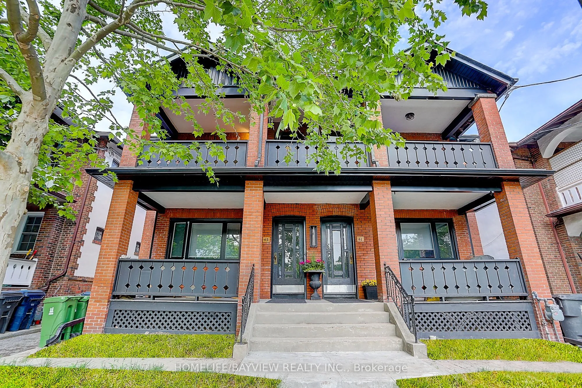 Multiplex For Lease | E12973870