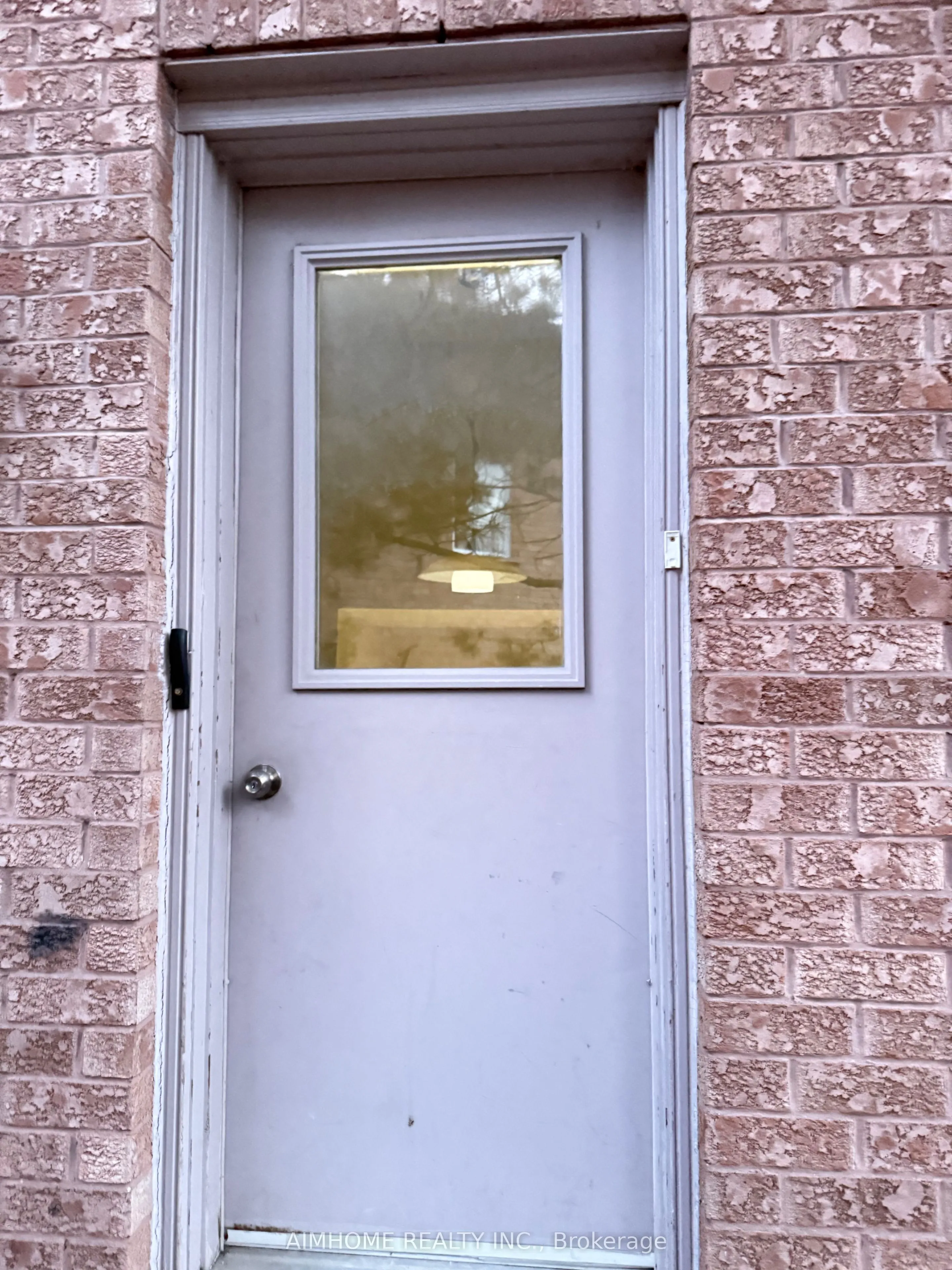 Detached Home For Lease | E12979300