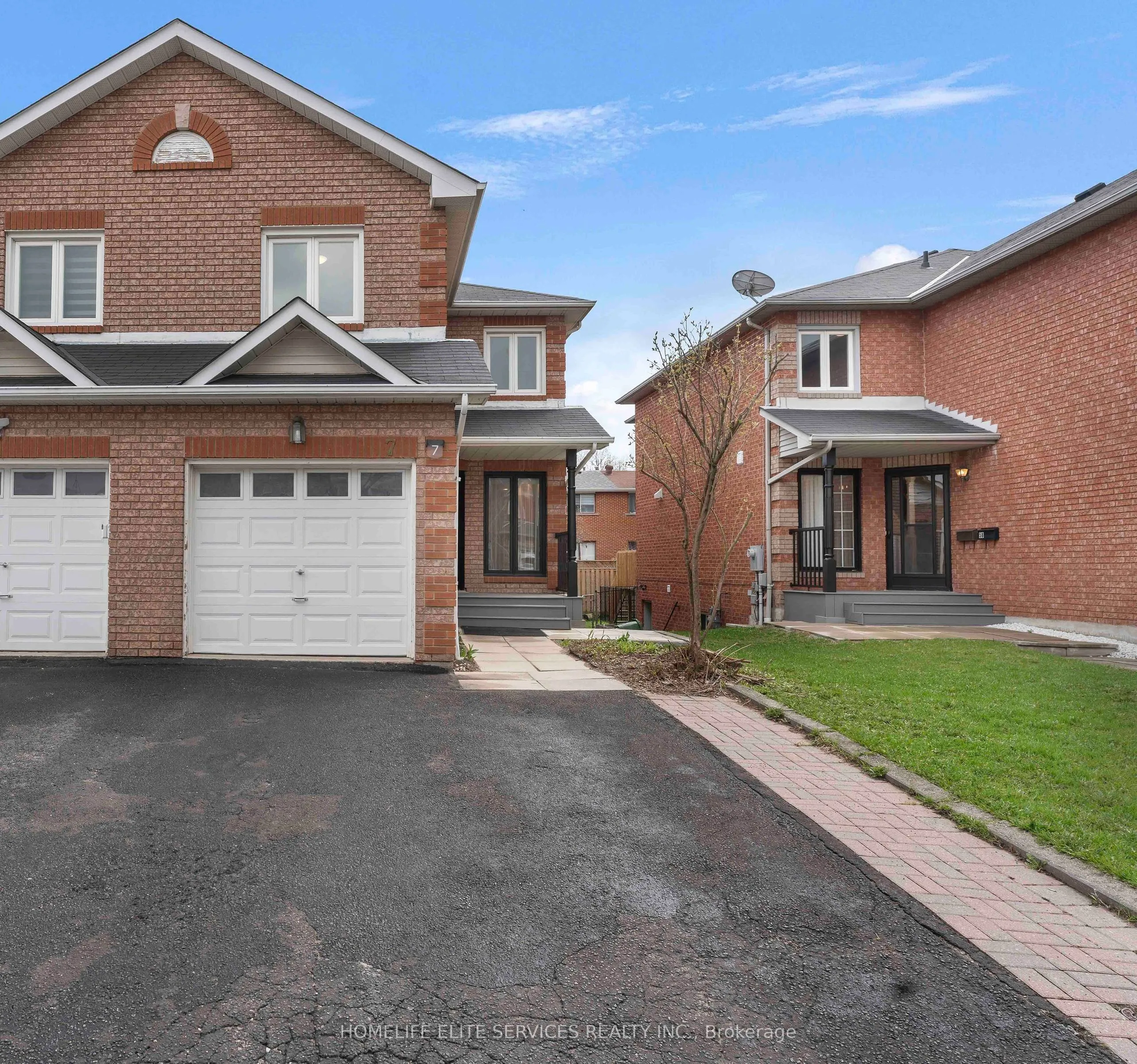 Semi-Detached Home For Sale | E12986238