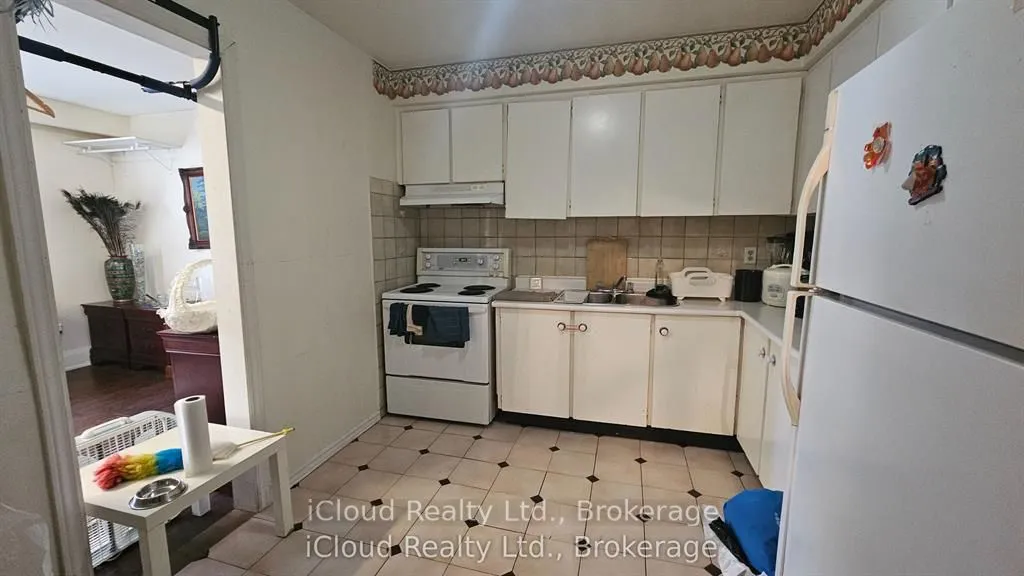 Cottage For Lease | E12987780