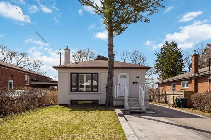 23  Japonica  Road, Toronto E04, ON M1R 4S1