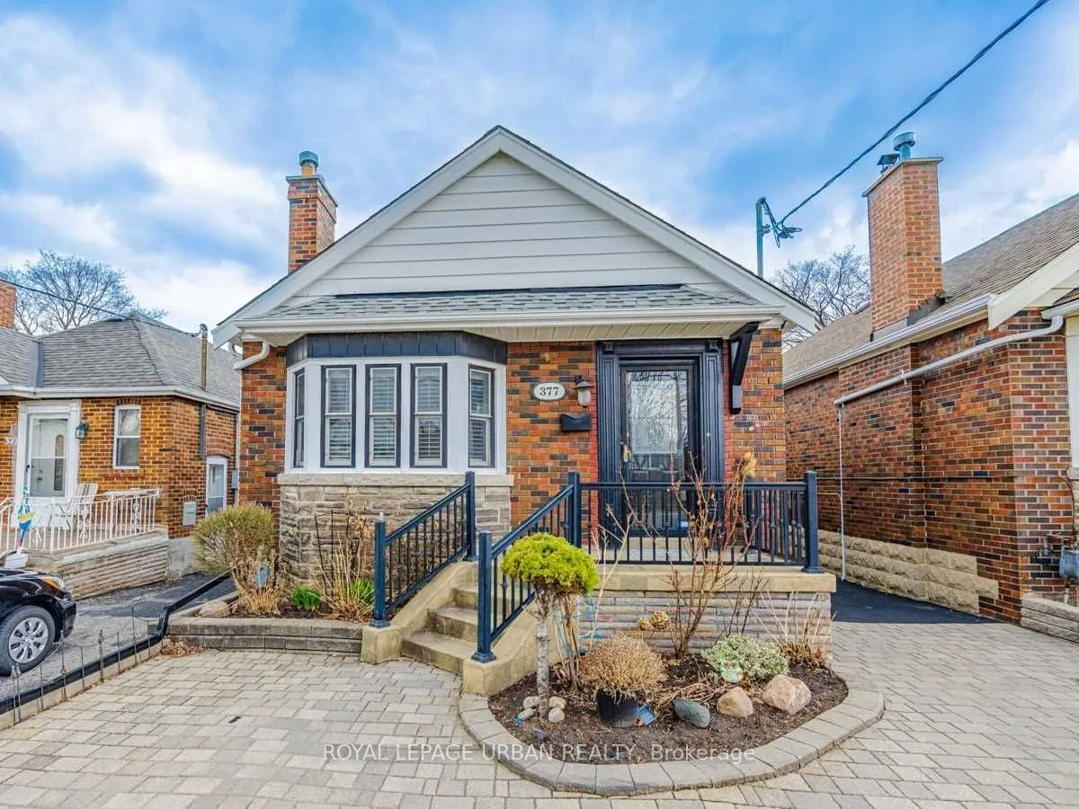 Detached Home For Lease | E12999920