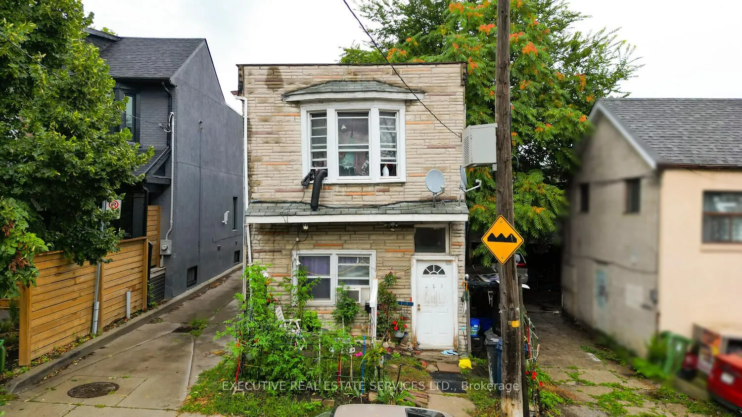 Detached Home For Sale | E13004436