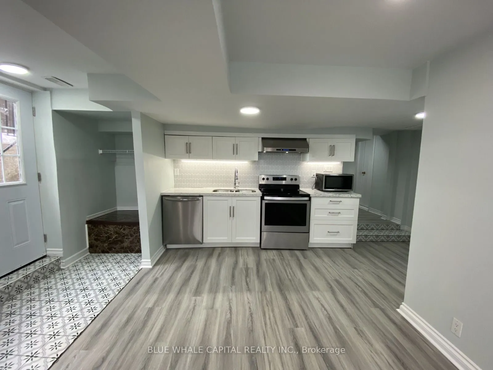 Detached Home For Lease | E13015228