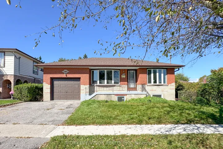 530  Dean  Avenue, Oshawa, ON L1H 3E5