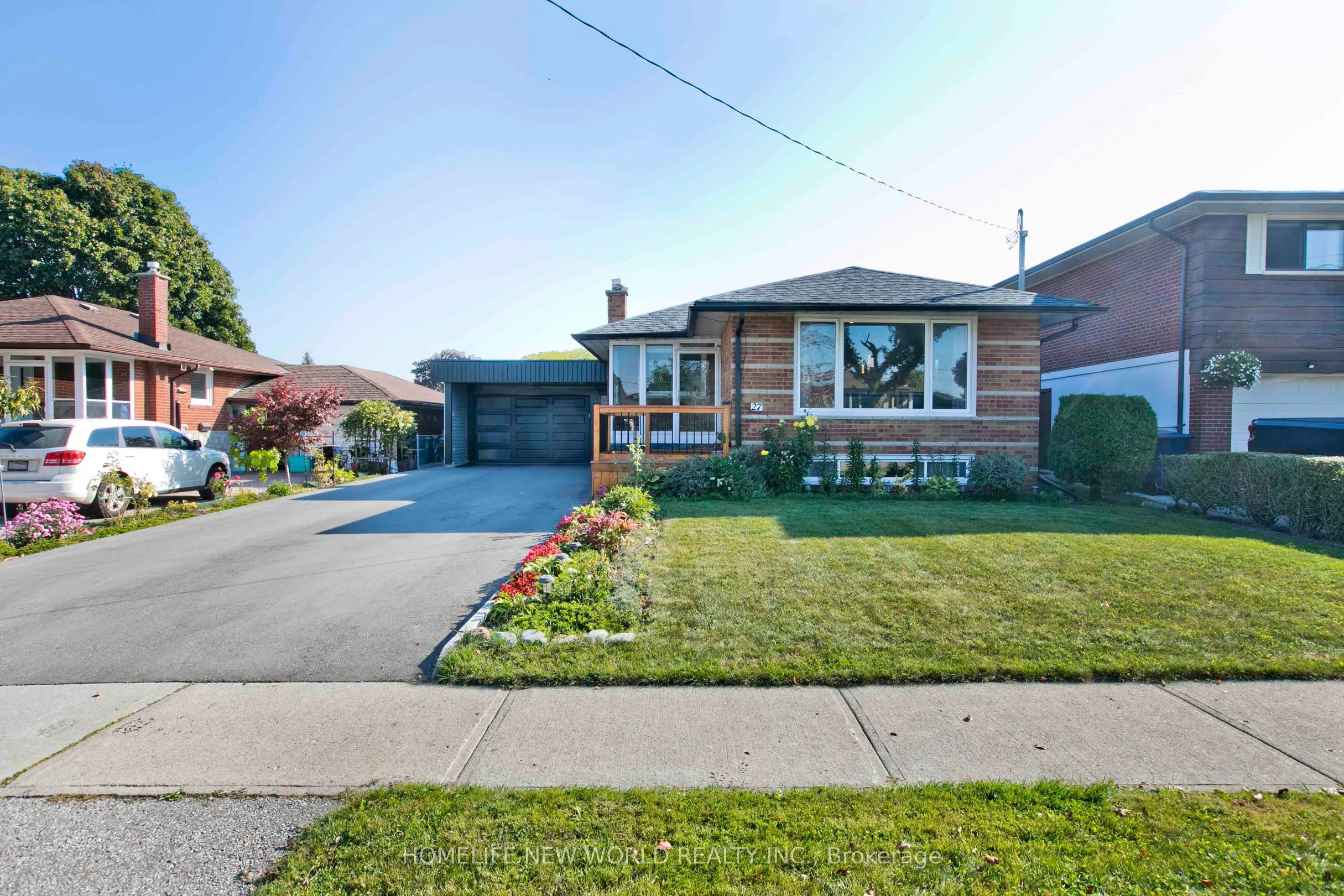 Detached Home For Lease | E13044210