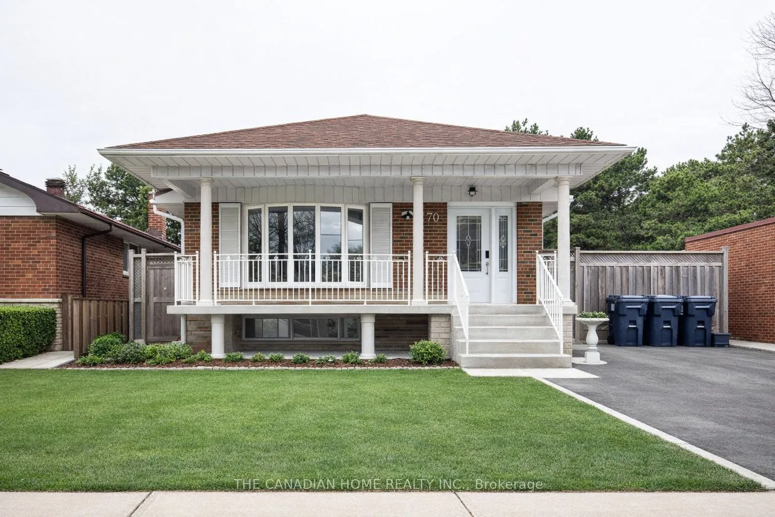 Detached Home For Lease | E13054098