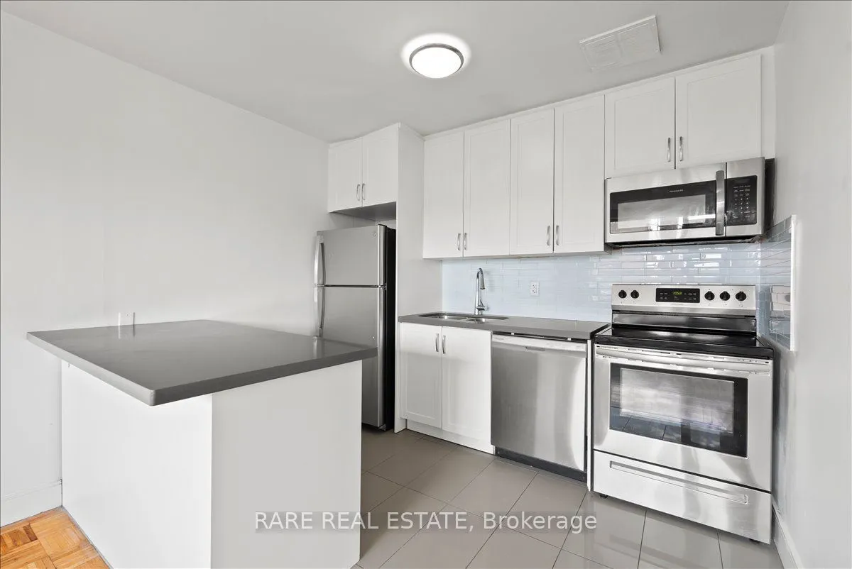 Property For Lease | E13055436