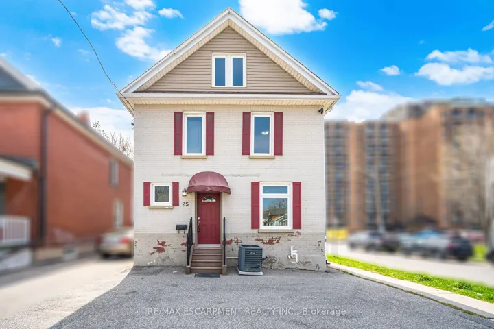 25  Colborne W Street, Oshawa, ON L1G 1L3