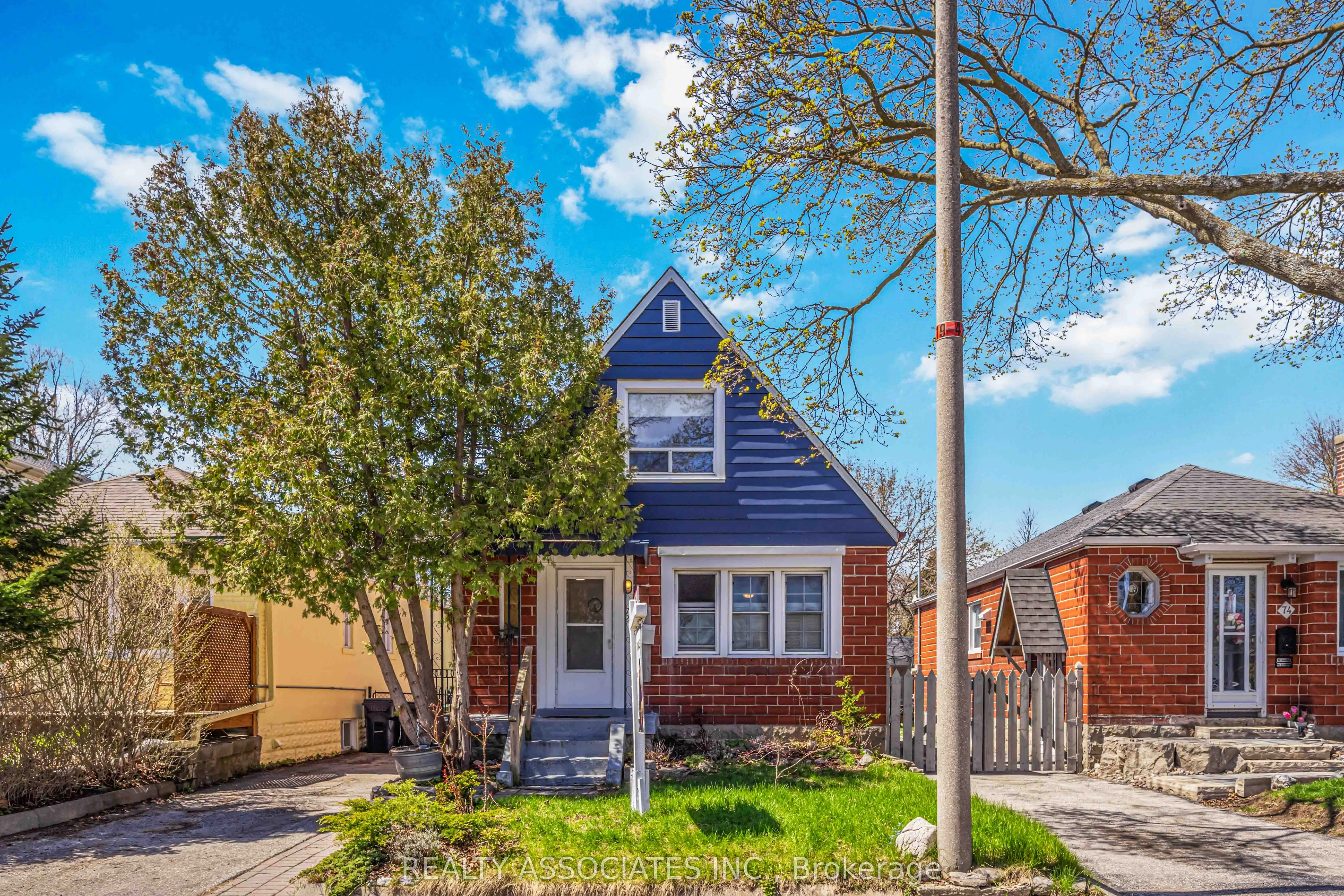 Detached Home For Sale | E13060016