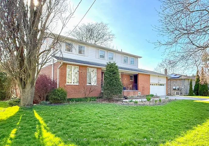 Welcome to 224 Wellington St 90.09x213.34 ft Lot