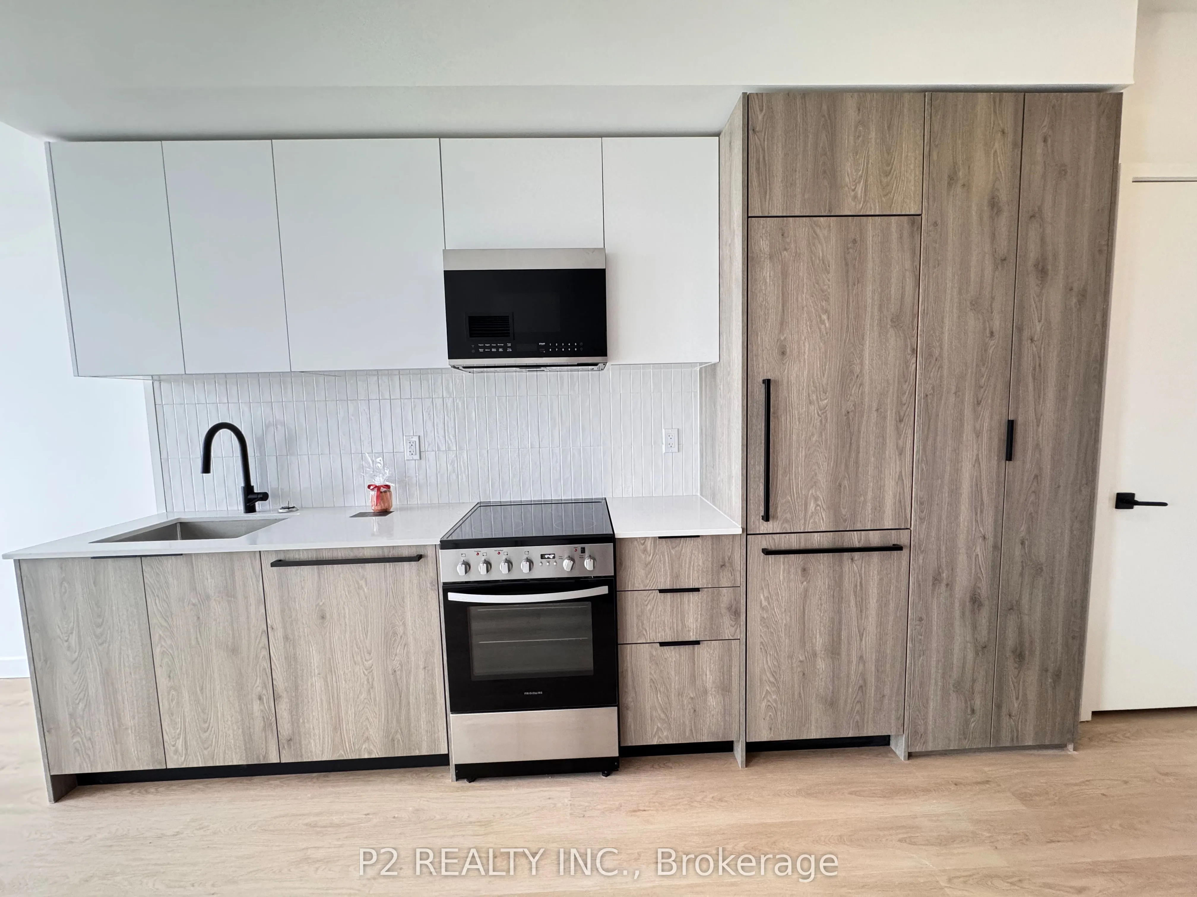 Property For Lease | E13069178