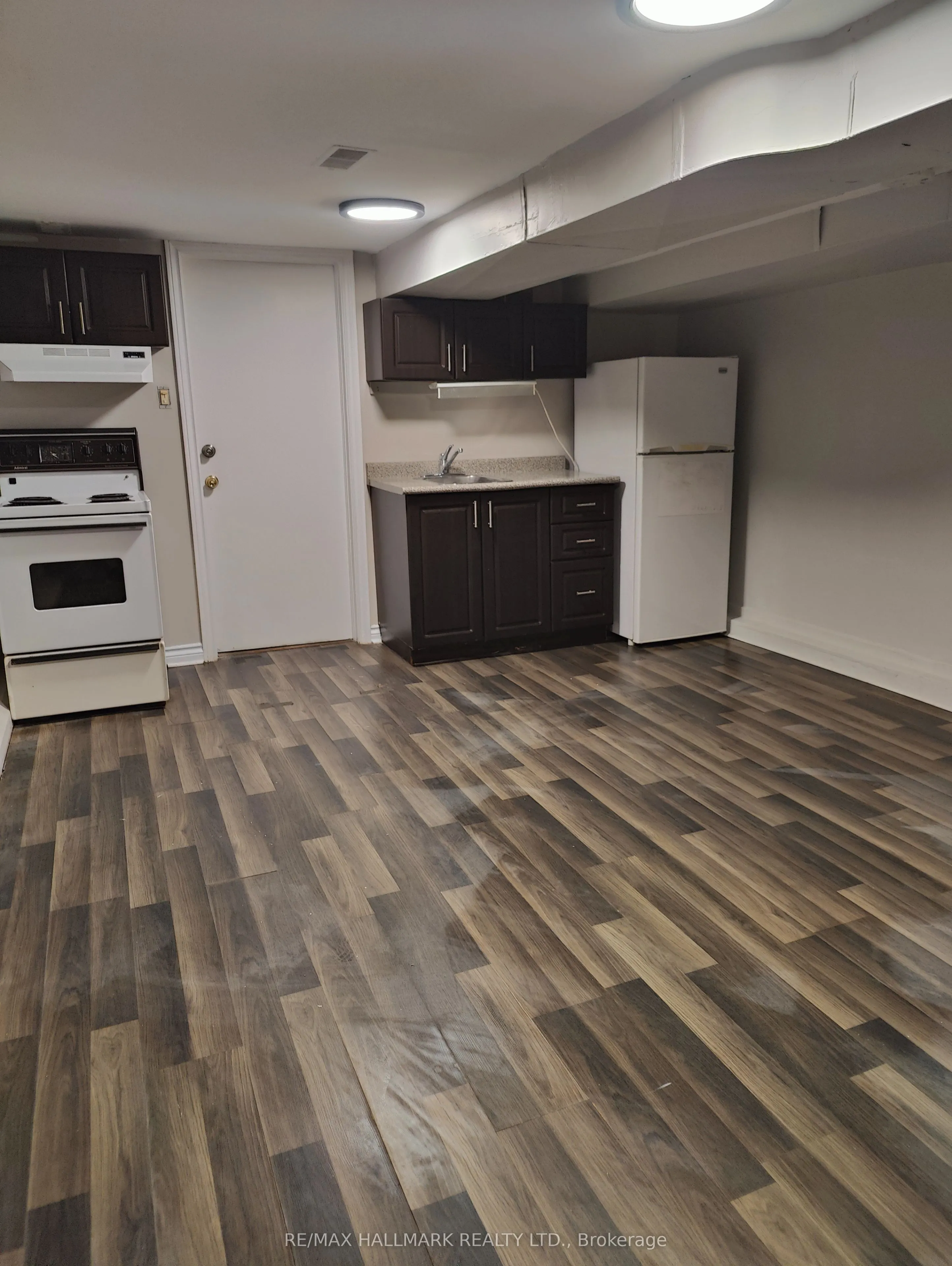 Duplex For Lease | E13073276