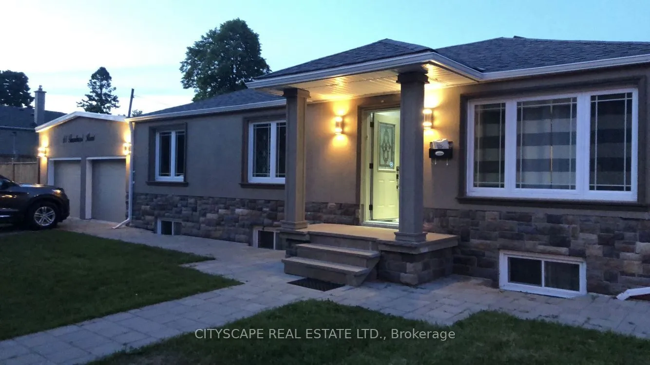 Detached Home For Lease | E13078158
