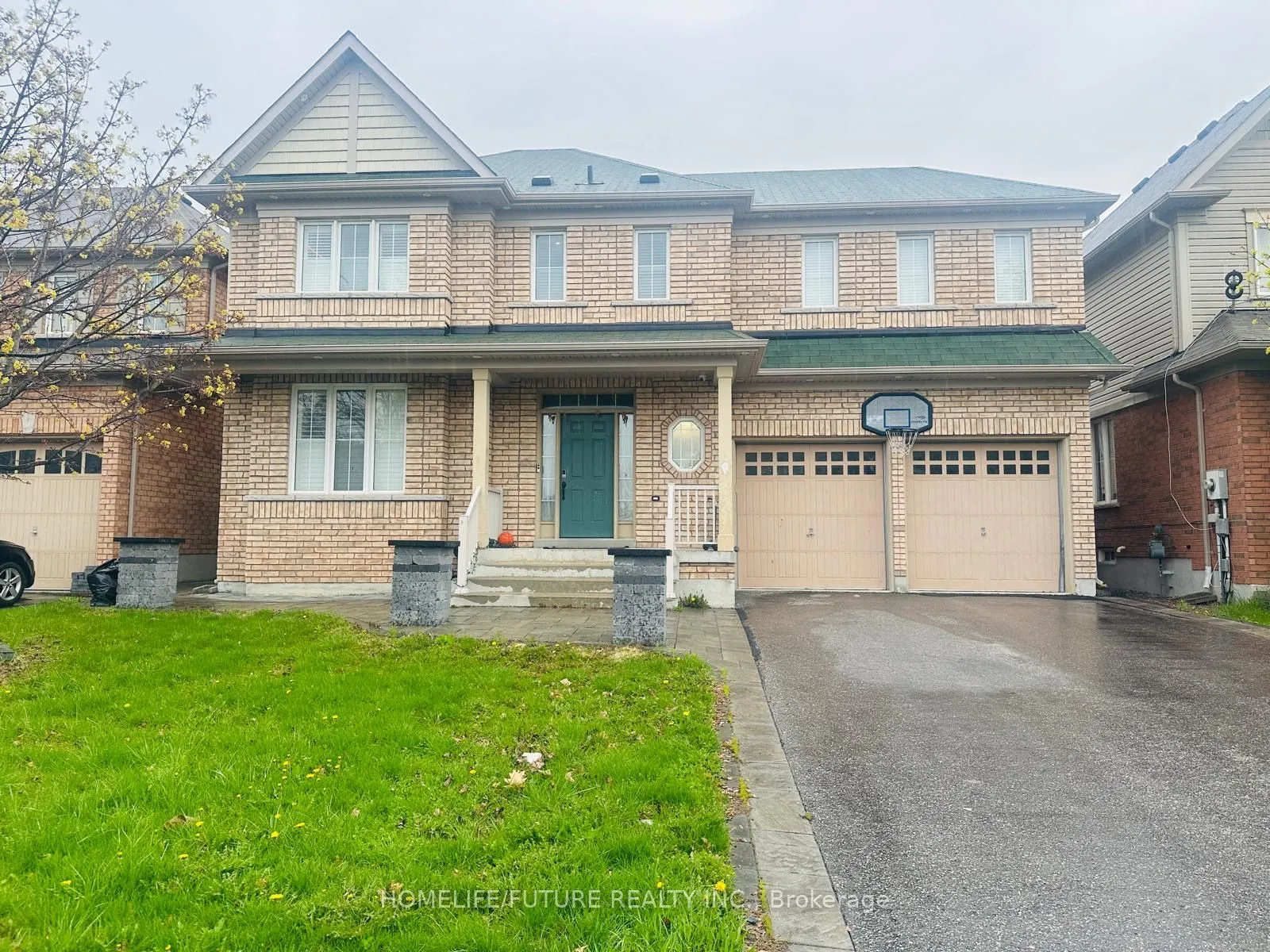 Detached Home For Sale | E13080396
