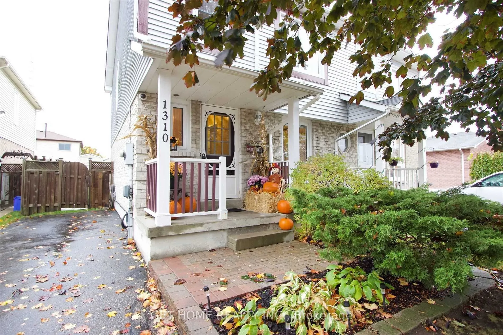 Semi-Detached Home For Lease | E13085514