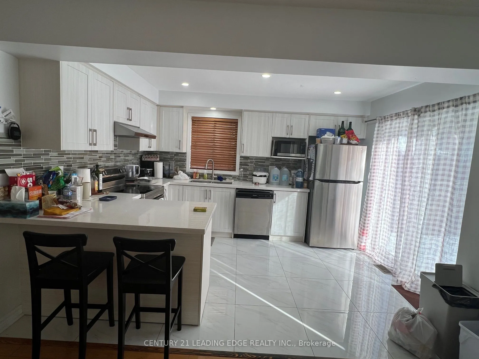 Semi-Detached Home For Lease | E13092630