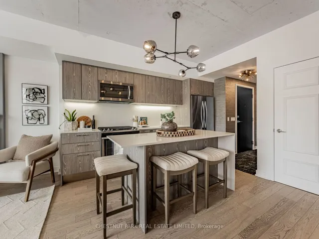 Large Kitchen with Island