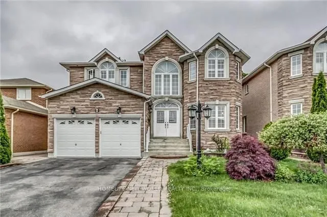 Detached Home For Lease | E13108516