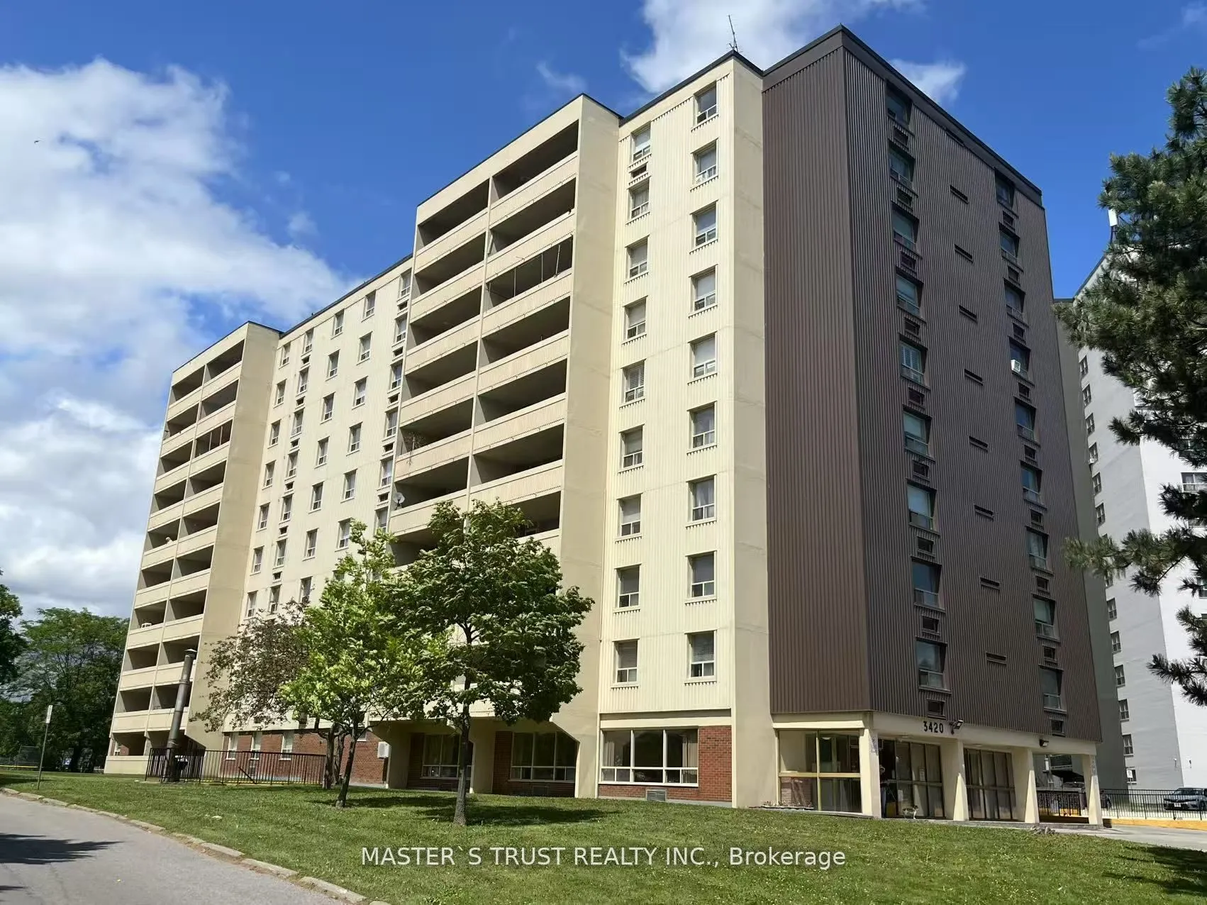Property For Lease | E13110706