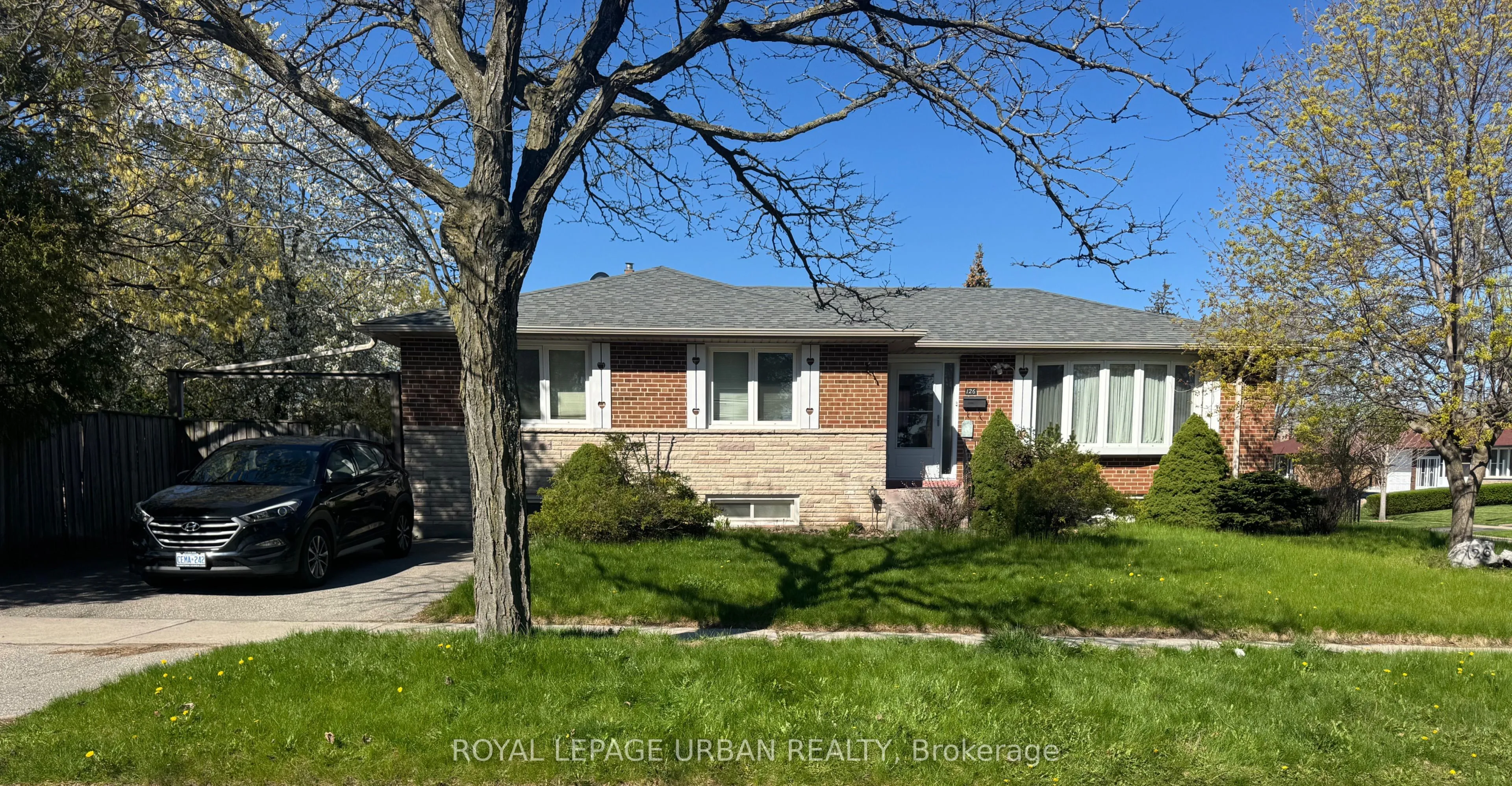 Detached Home For Lease | E13114514