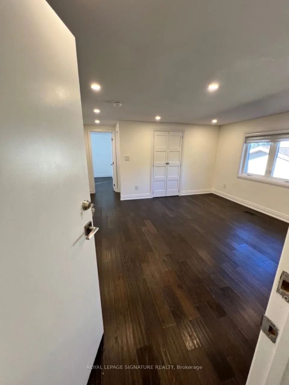 Detached Home For Lease | E13116640