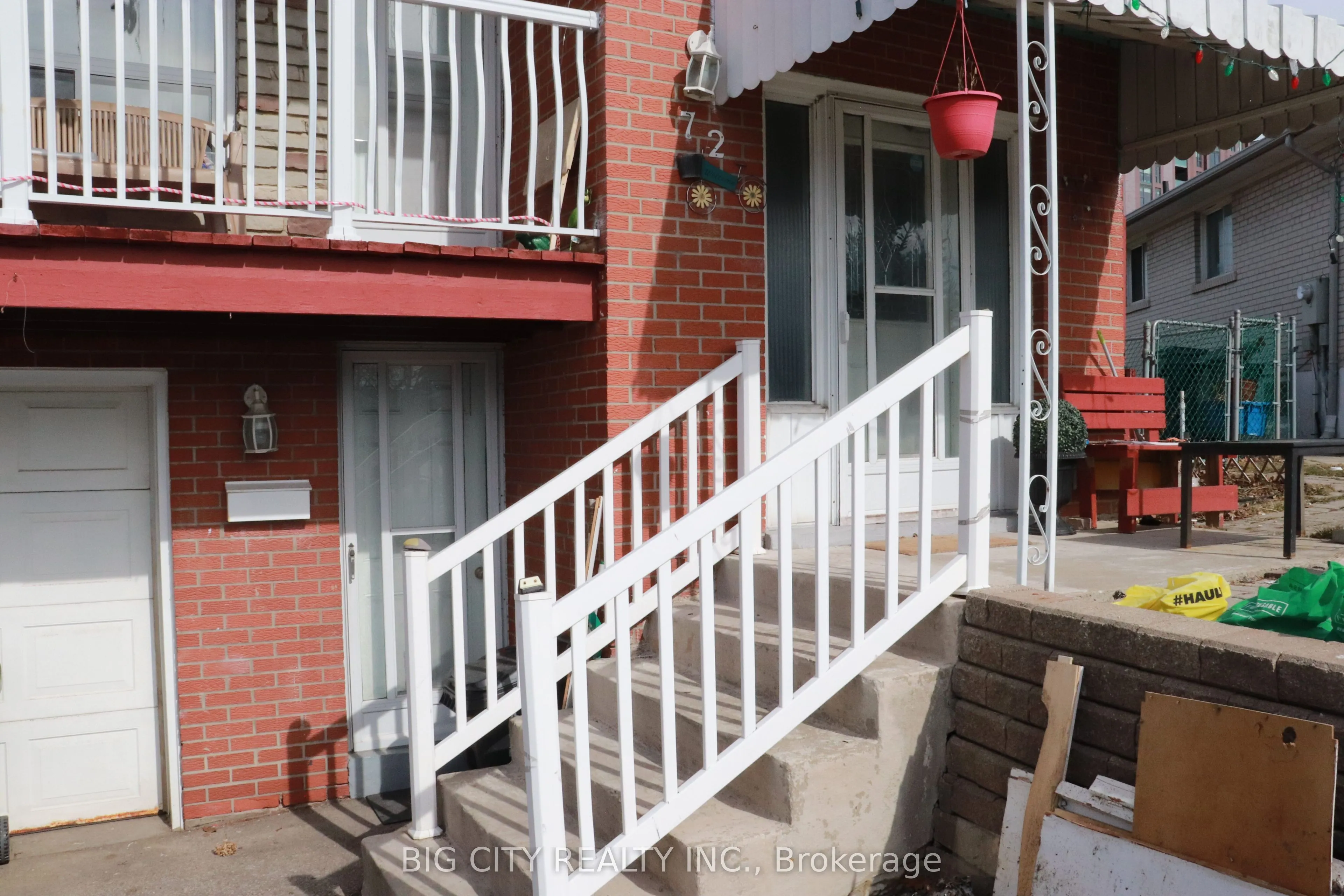 Semi-Detached Home For Lease | E13121710