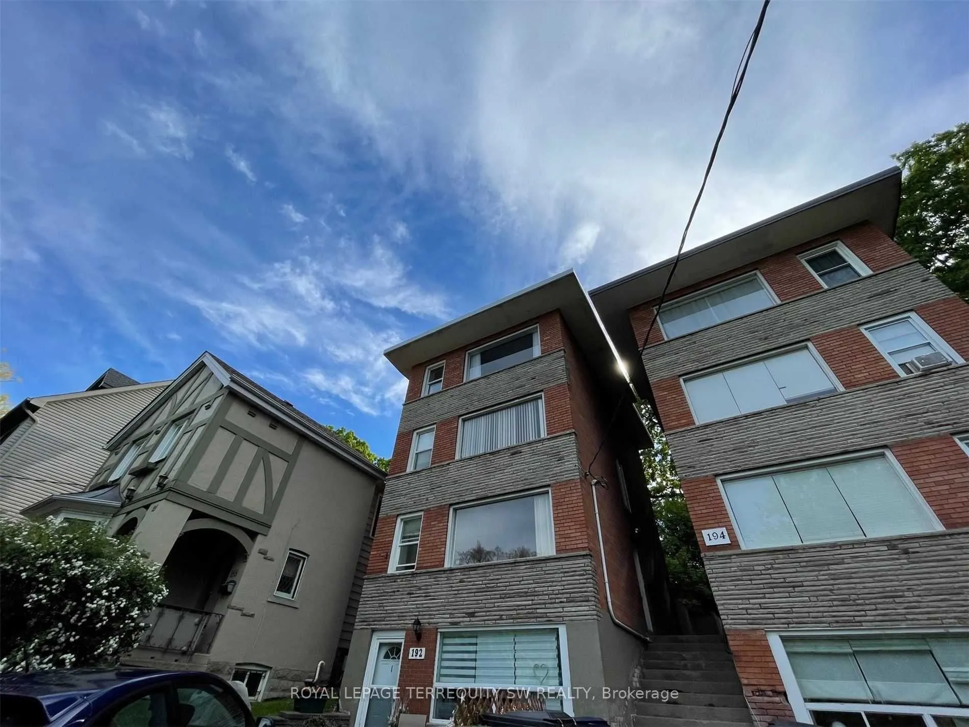 Property For Lease | E13125218