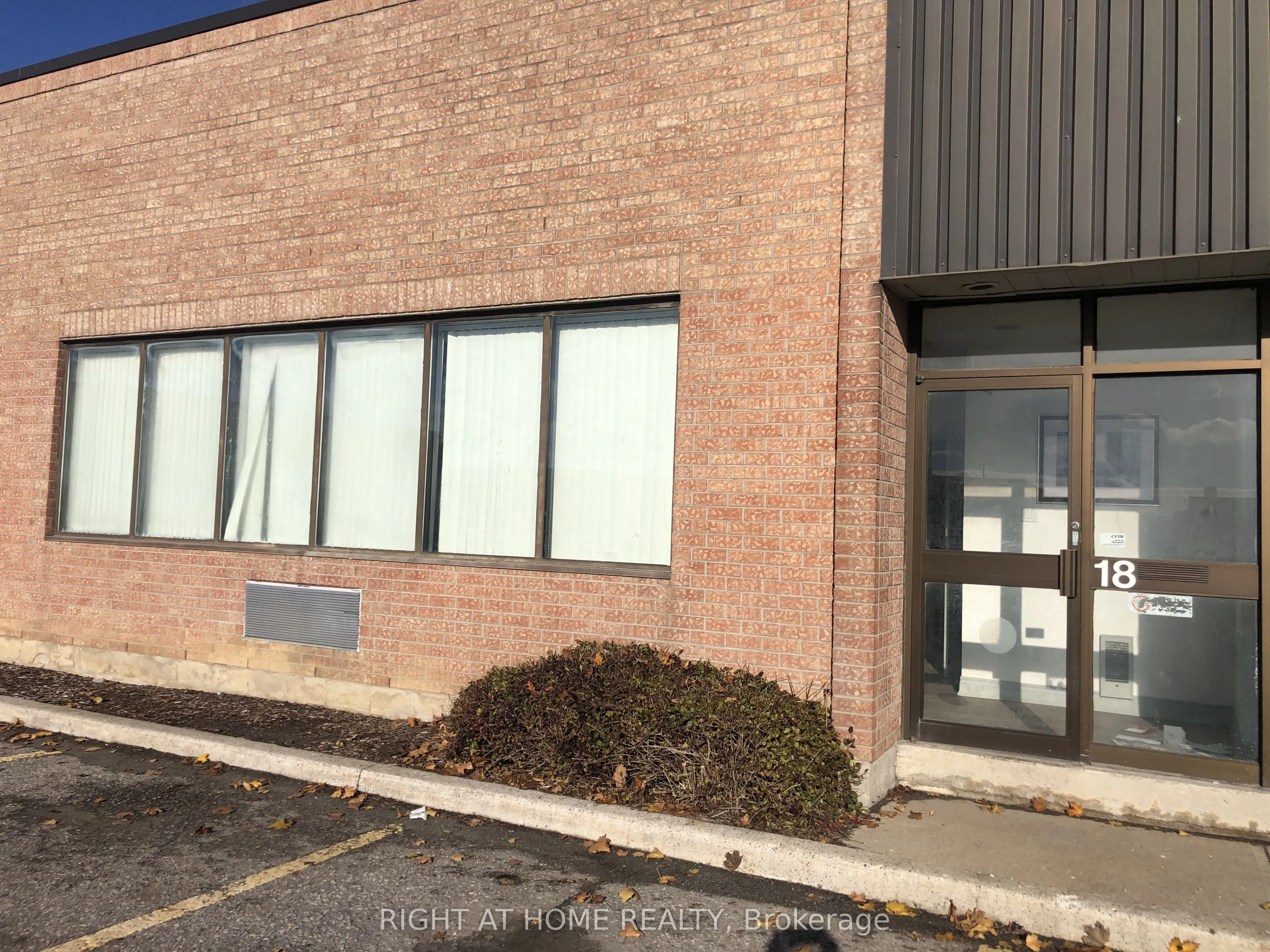 Industrial Property For Lease | E13125720