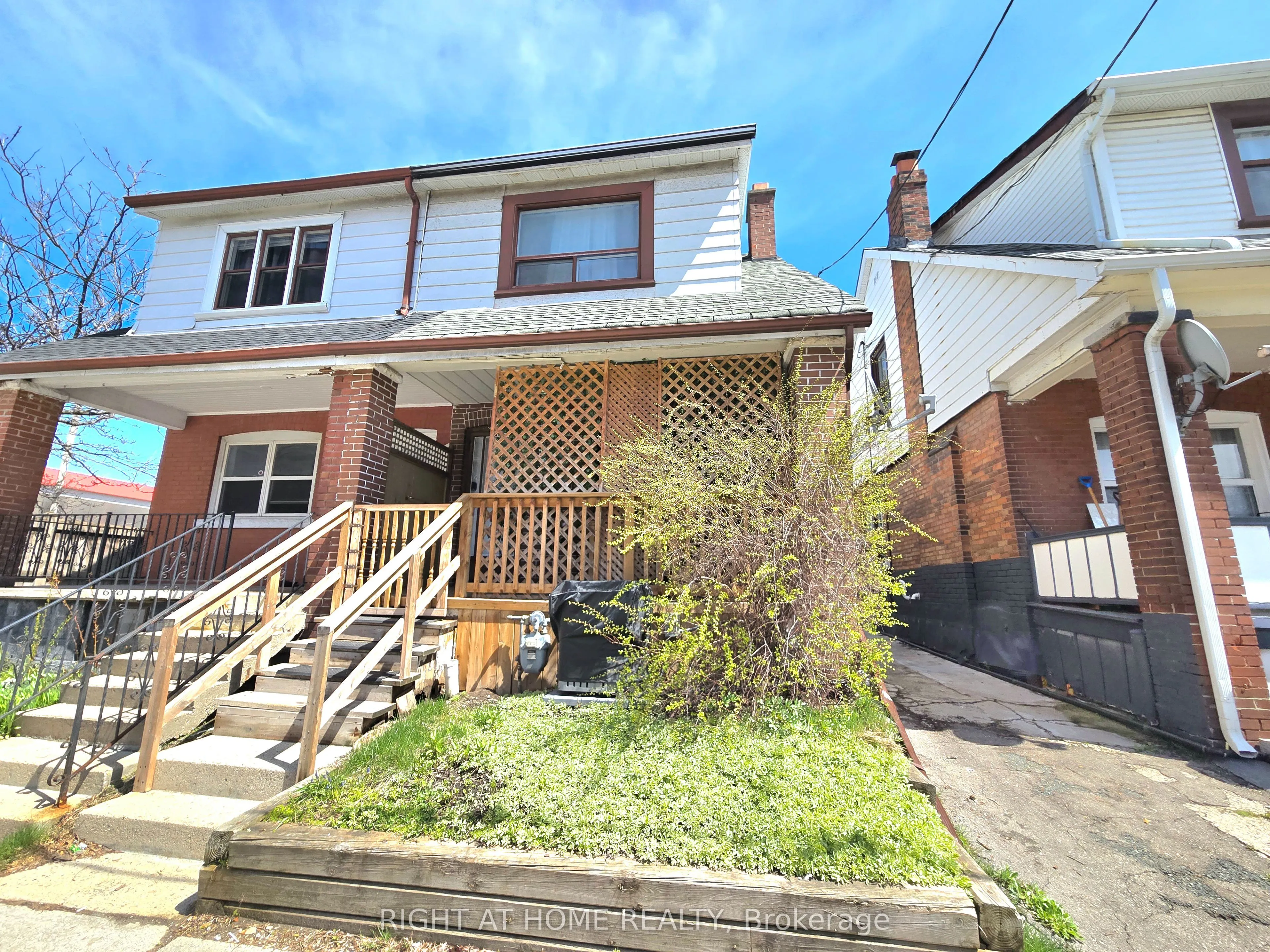 Semi-Detached Home For Sale | E13125860