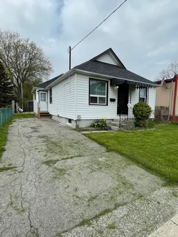 350 Oshawa S Boulevard, Oshawa, ON L1H 5S4