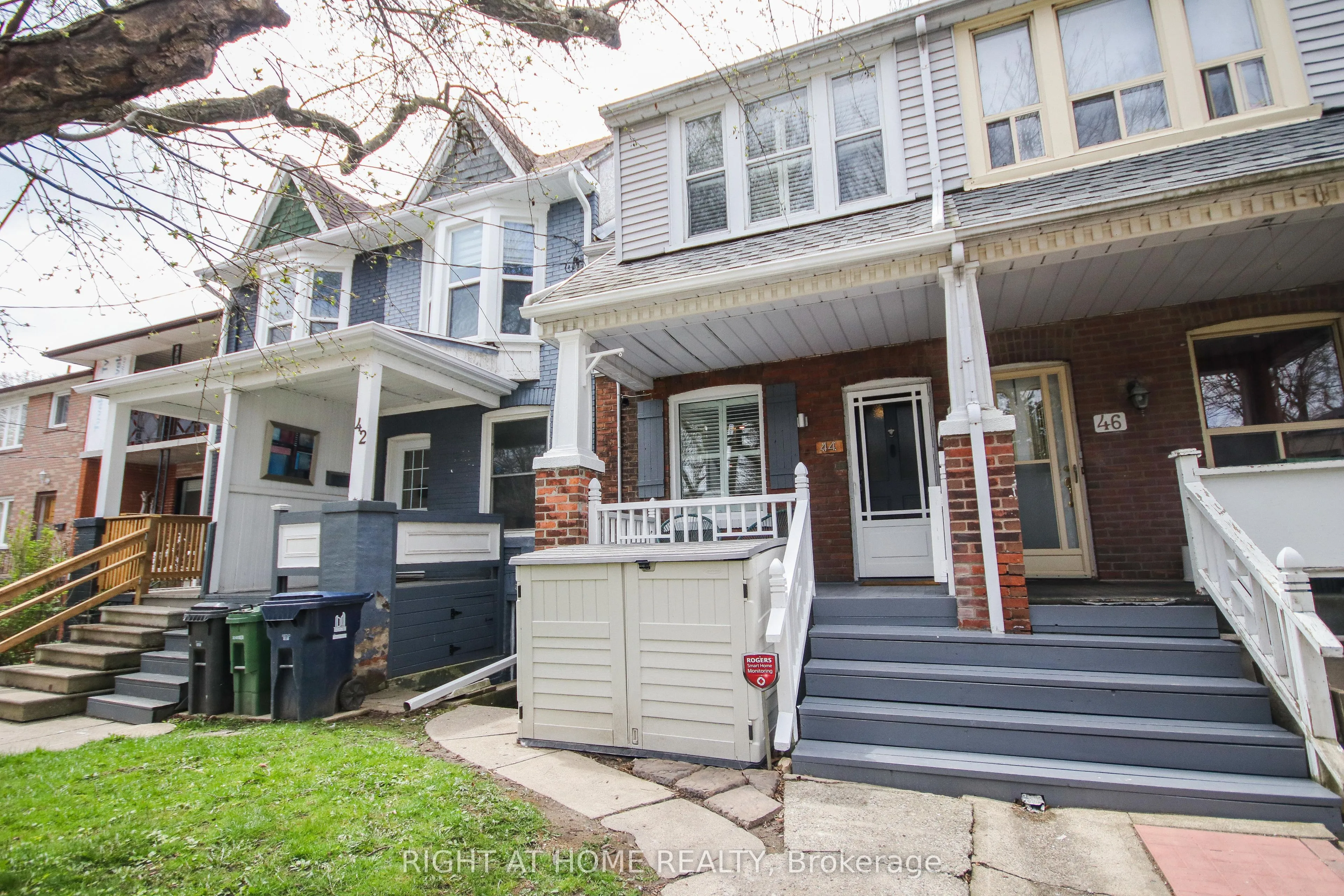 Semi-Detached Home For Sale | E13126964