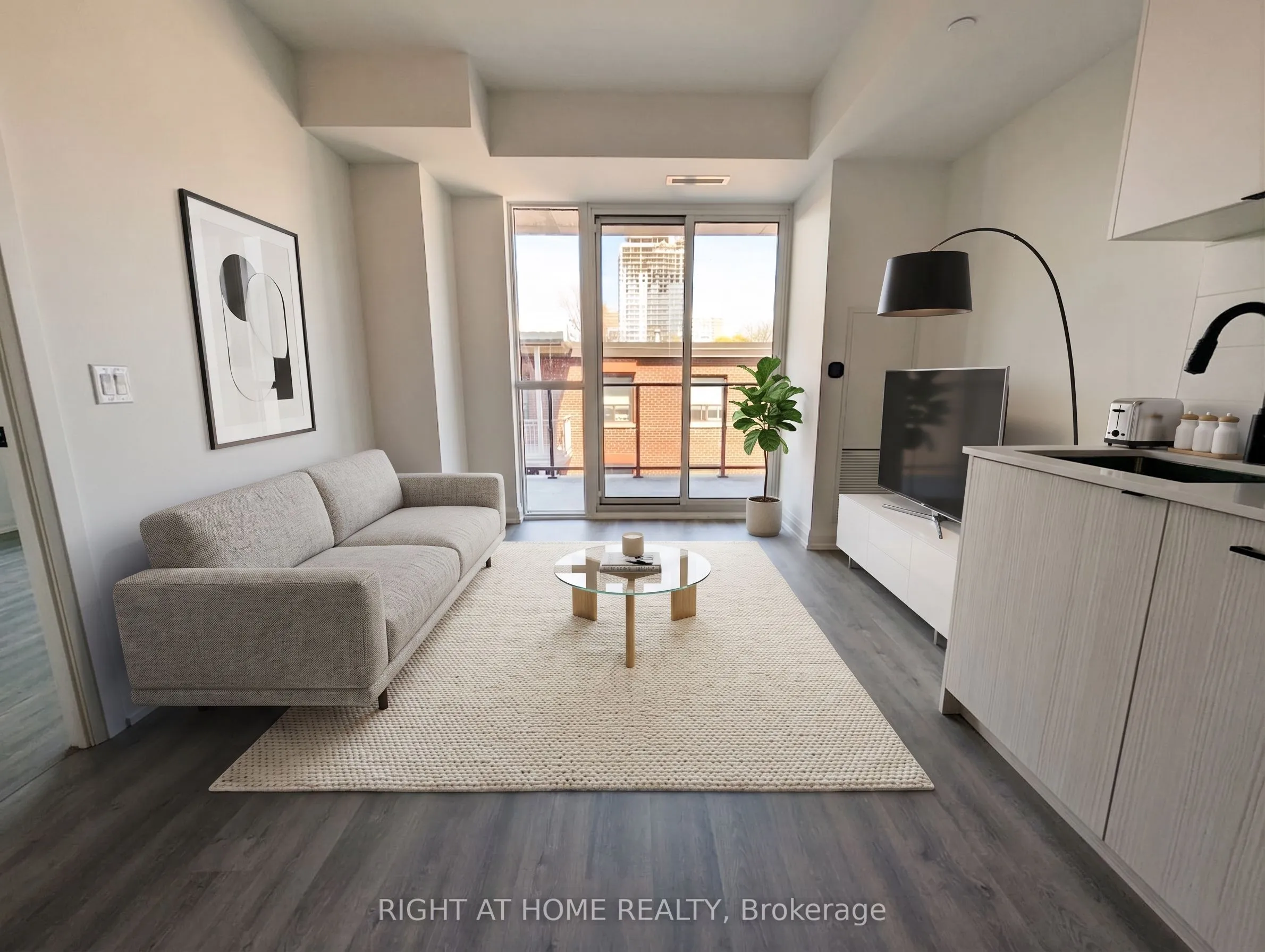 Property For Lease | E13130308