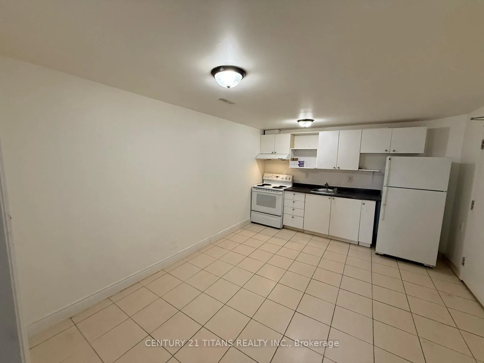 Multiplex For Lease | E13139012