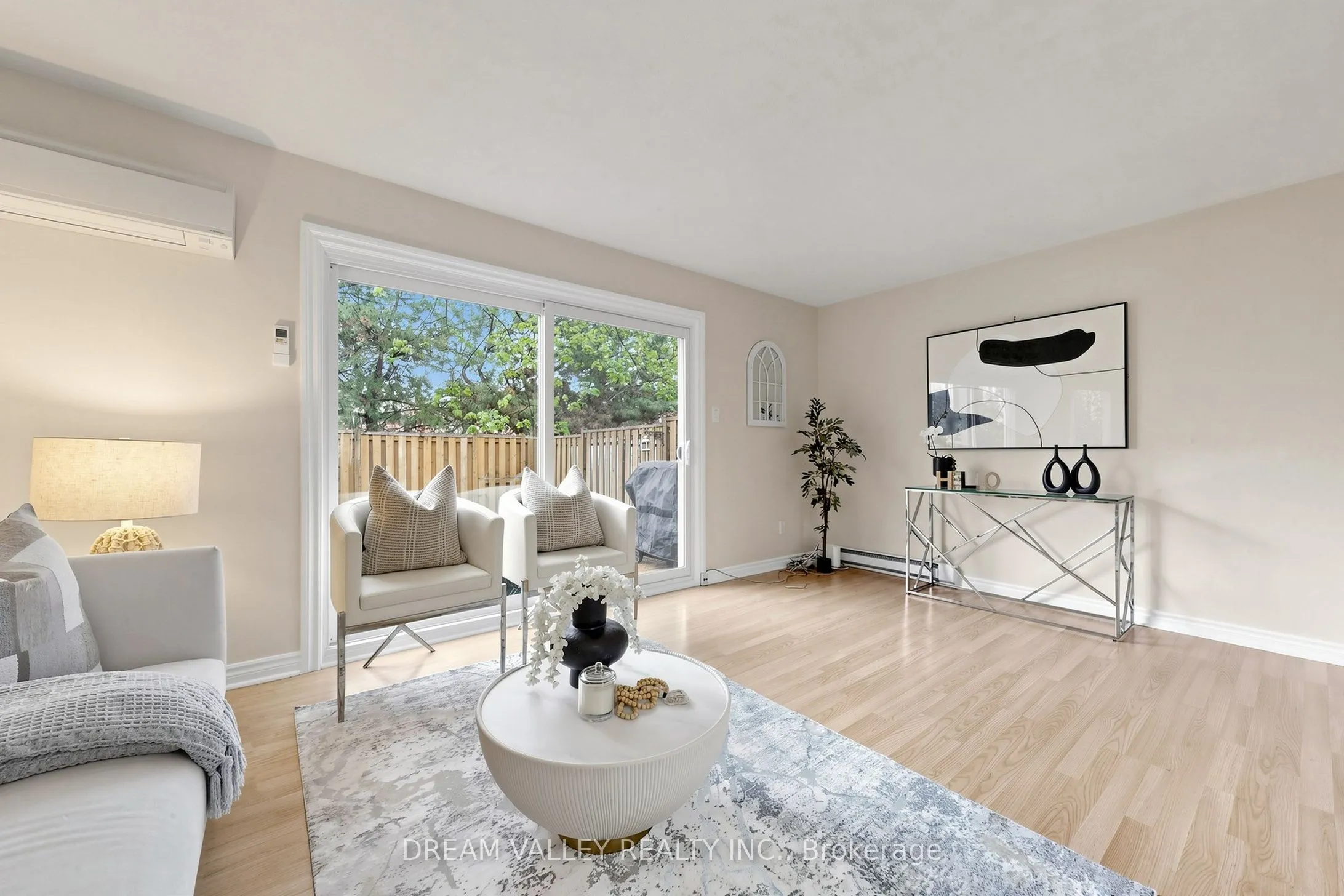 Property For Sale | E13139060