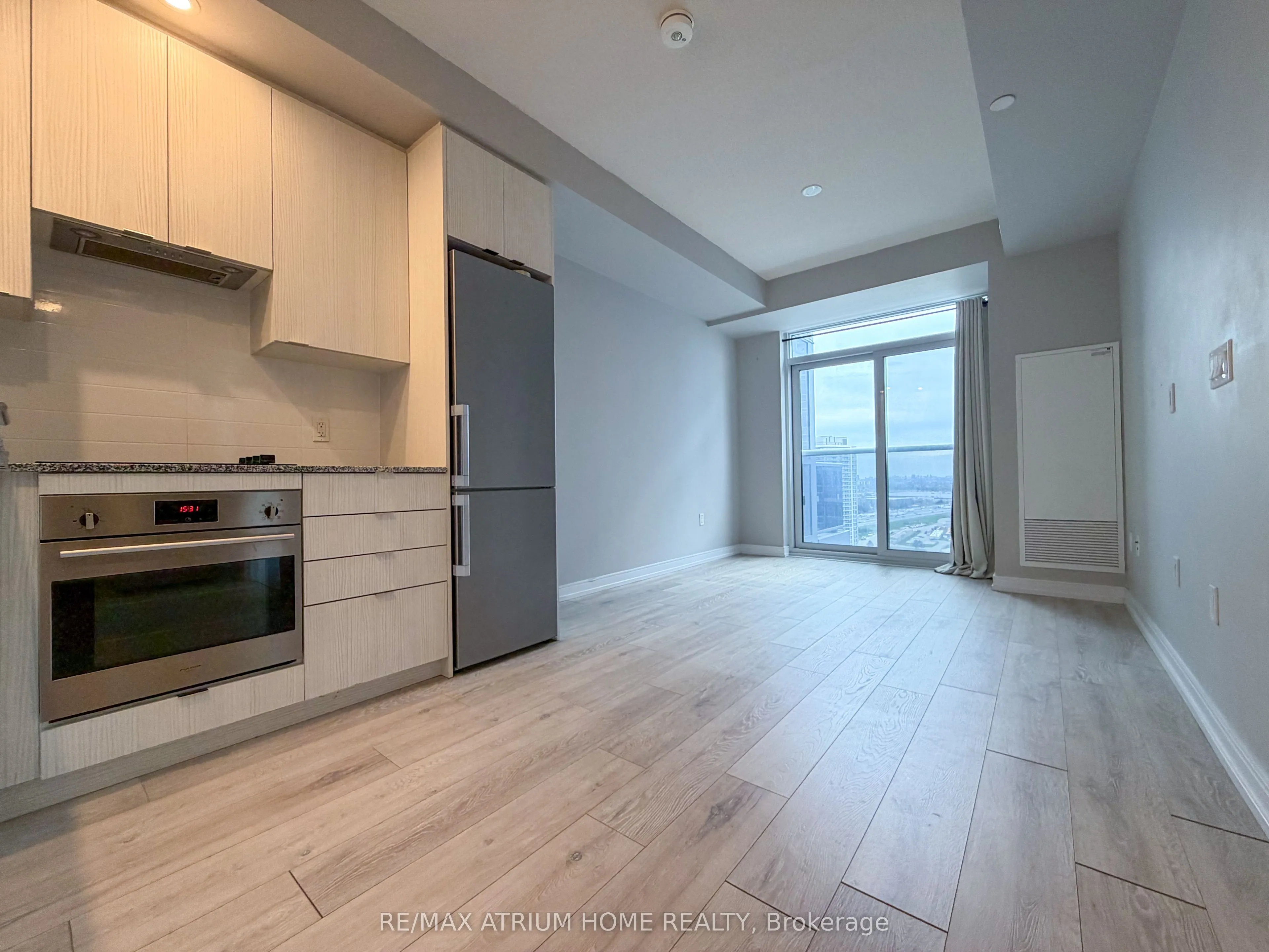 Property For Lease | E13139208