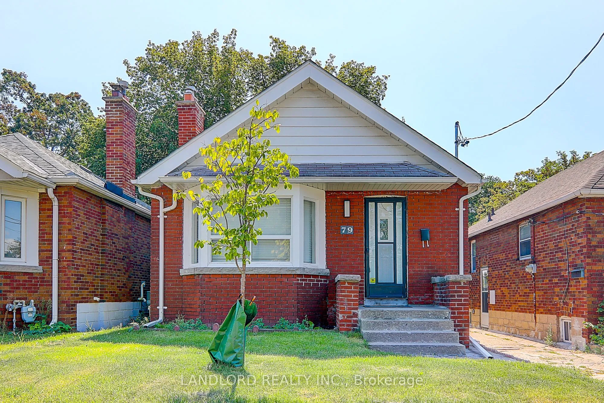Detached Home For Lease | E13139676