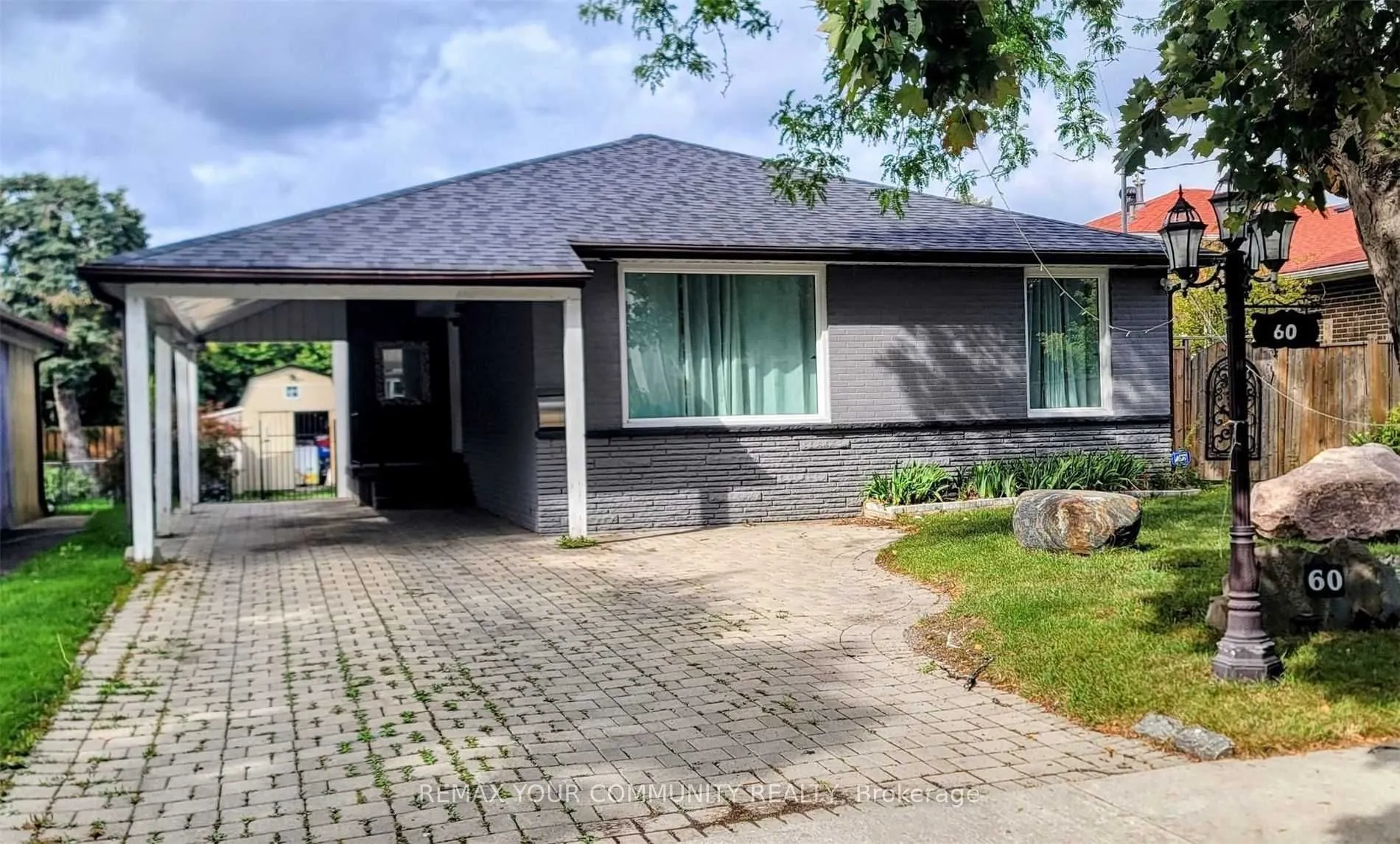 Detached Home For Lease | E13148738