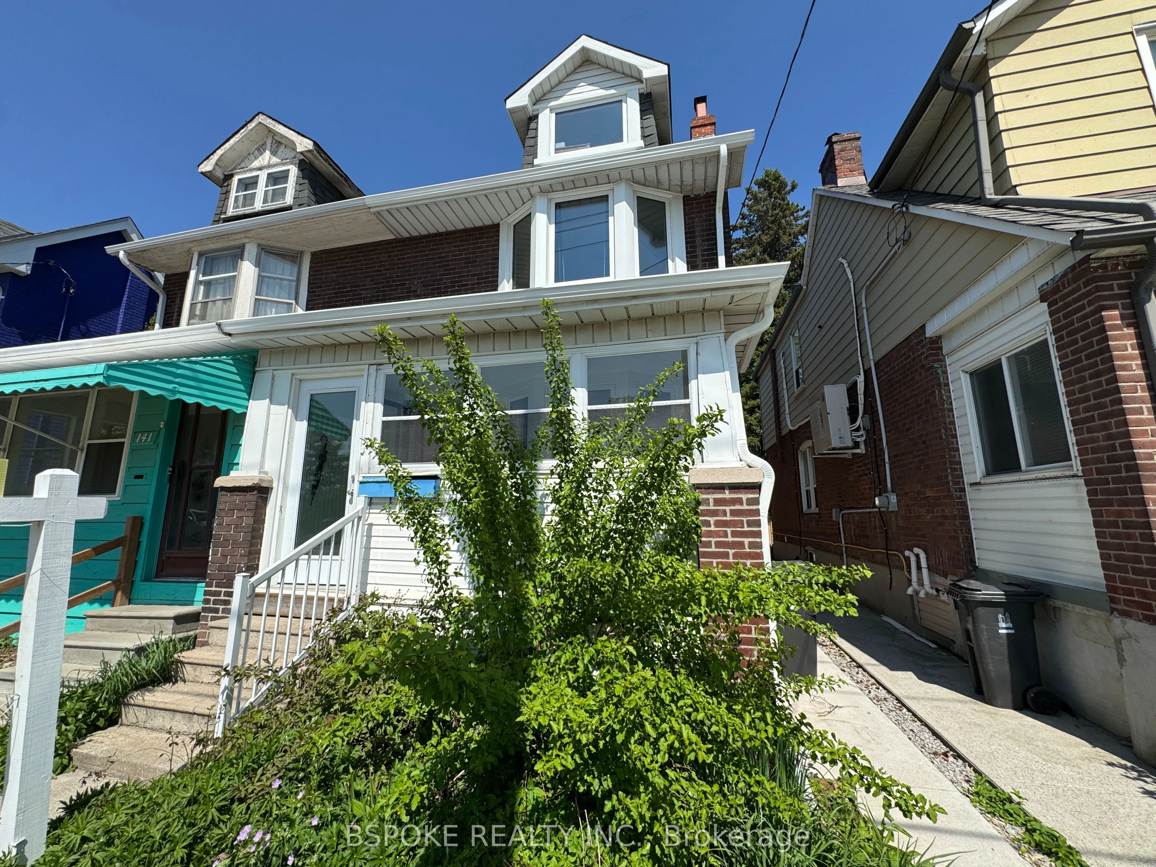 Semi-Detached Home For Lease | E13148784