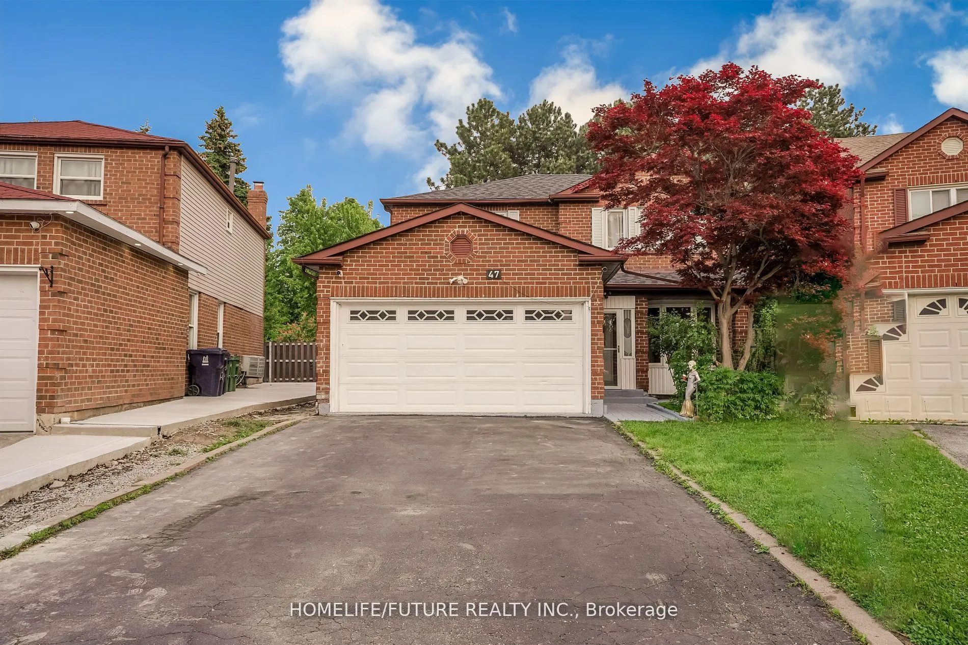 Detached Home For Lease | E13156738