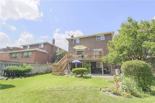Detached Home For Lease | E13157168