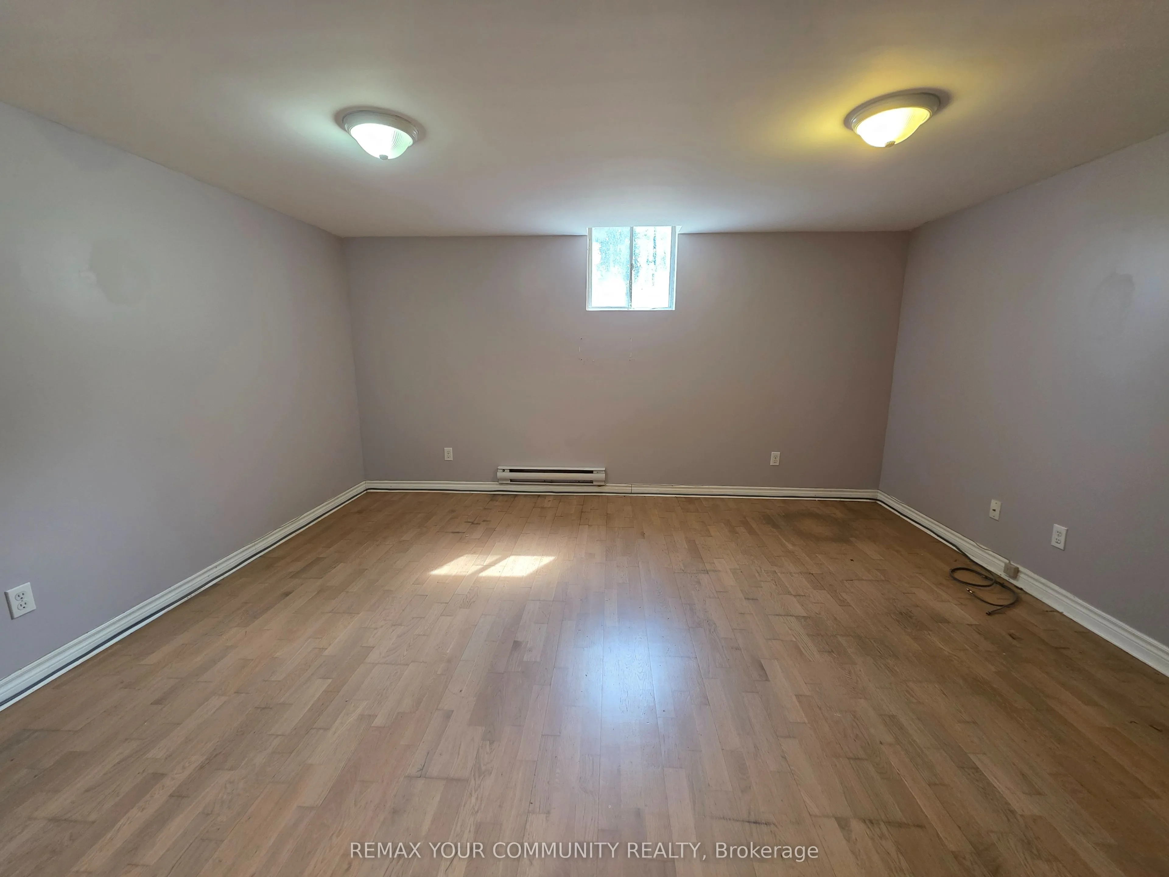 Detached Home For Lease | E13157334